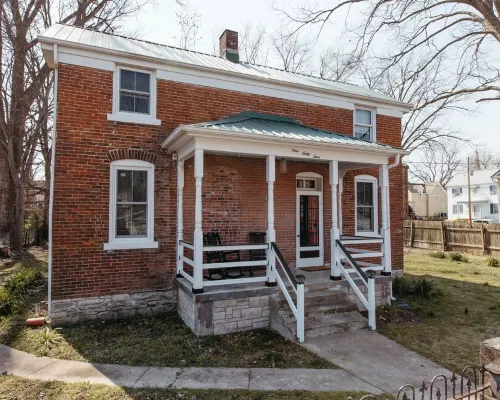 Elegant 3BR in the Heart of Historic Ste Genevieve Hotels in Ste. Genevieve Township