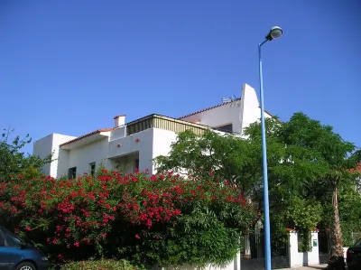 Large T2 Terrace in house 500m beach Hotels near Sun & Sea