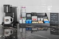 Stylish & Luxurious 3 BDR Home with Play Station