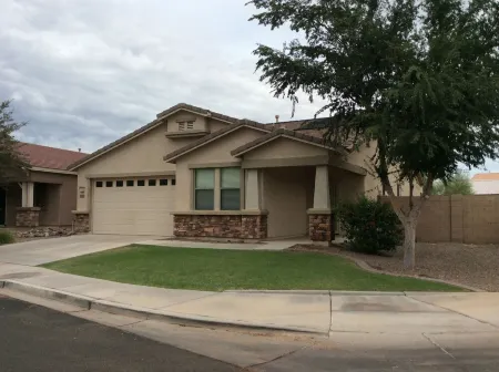 Oasis Pool and Backyard!  Johnson Ranch Golf Course Отели рядом с достопримечательностью «Уисперинг Уинд»