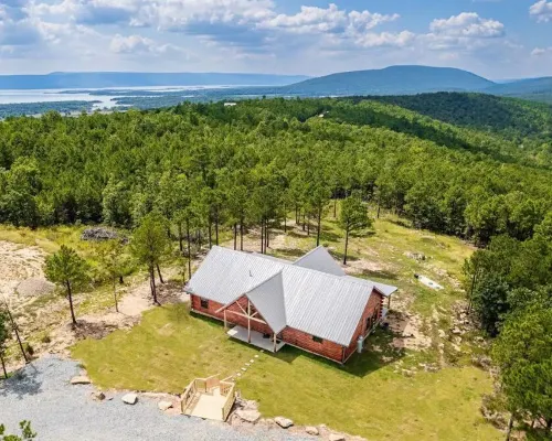 Log Cabin with Million Dollar ViewThe Time Out” Secluded property Hotels in Latimer County
