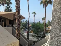 Prime Location 1Bd Amazing Views