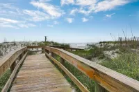 Beachside! Jacksonville Beach Condo-Close to Mayo Clinic
