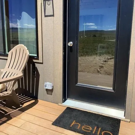 Alturas 1: New Modern 1BR Cabin, Big Windows for Big Mountain Views