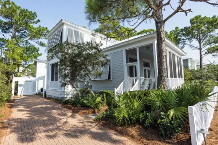 #New Dates Open# No Shoes No Shirt No Problems. Carillon Beach, Gated Private.