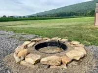4 minutes to neartest boat launch-Raystown Lake
