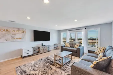 The Alexa - Beachfront Отели в г. Лонг Бич