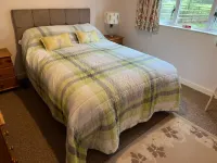 The Lodge- charming cottage on private country house estate