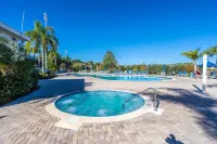 NEW! Welcome to our beautiful and cozy 3-BR, 2-bath retreat near Disney!