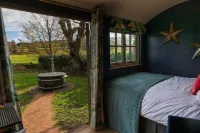 Indulgent Hideaway with Hot Tub in Durham Dales Hotels in Mickleton