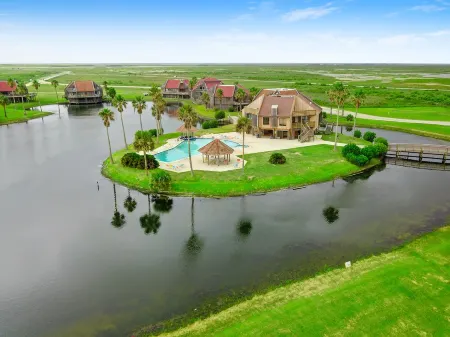 Beach Front Getaway with Amazing Views