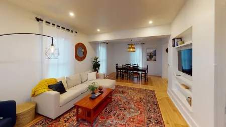 Beautiful Two Story, Downtown Home, One Block from the Square,