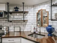 Stunning Ground Floor Apartment in Green Ridge. Hotels in Scranton