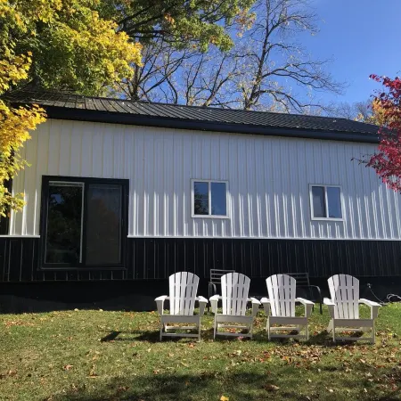 SILVER LAKE STUDIO - Located on Silver Lake & 9 miles from Letchworth State Park