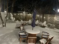 Luxury Home - Walk to Grove and Square - Outdoor Patio Seating