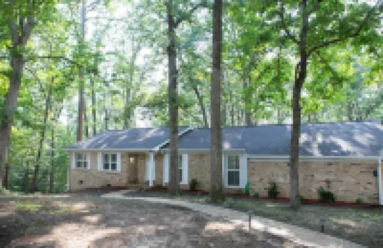 Alabama University Events, 5 bdrm Home by Lake, sleeps 14, 5 mil to Bryant/Denny
