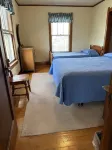 Four bedroom charming historical Harbor Haus in central Egg Harbor