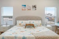5-Min Walk to Beach! Mother in Law Suite Included* Steps to Pool & Pets Friendly - Gym