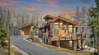 BRAND NEW beautiful Luxury home with Modern touches in charming Silverthorne