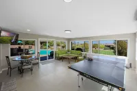 Updated Golf Course Home Mountain Views Heated Pool Sport Court Putting Green