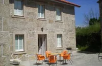 Rustic house with sea views Hotels in Comarca de Muros