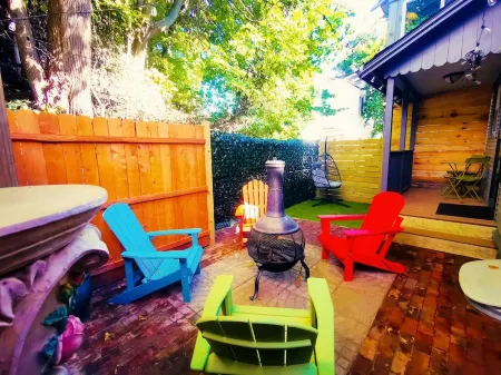 Cozy Condo Near MASS MoCA