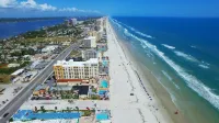 Beachside Daytona Beach Shores 5 min walk to beach, restaurants and more! - 3-Star