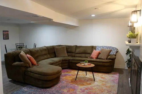 Spacious Apartment Minutes from Downtown Denver!