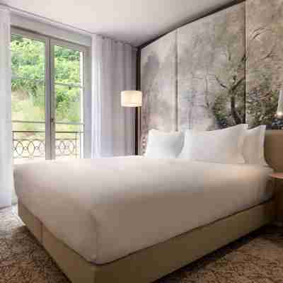 Dolce by Wyndham Versailles - Domaine du Montcel Rooms