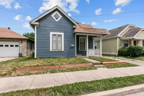 Cozy and Spacious 4BR • Close to KU|Westport|Plaza