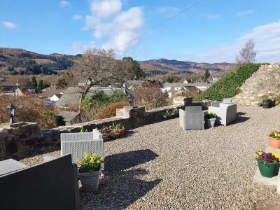 Beautiful views, walking distance to town Hotels in 