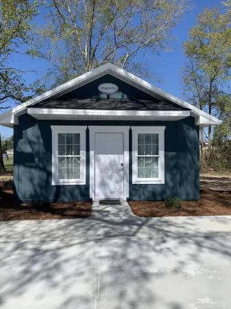 "Magnolia" Cottage Reidsville Georgia