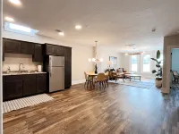 Historic & Modern! Walk to Restaurants, Moccasin Springs + Huge Suite w/ Kitchen