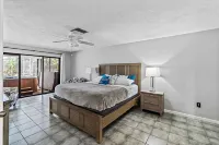 4BR 3BA pool house in Clearwater area (Misty)