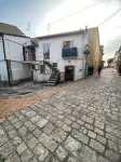An ancient stone house in the heart of Pietrelcina