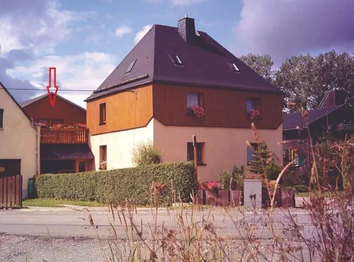 "Small but nice" apartment with balcony room - near Waldbühne for 2 - 4 people Hotels in Schwarzenberg