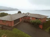 Secluded, Bayfront Escape, Luxury Hot Tub, EV Charger, King Beds, Pets OK Hotels near 4175 N Hwy 101