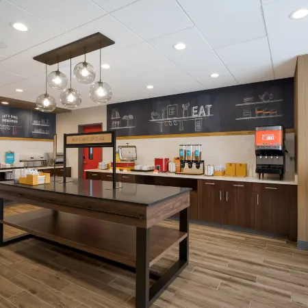Hampton Inn by Hilton Detroit Southfield