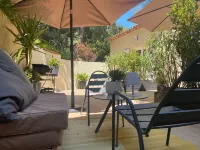 Residence located 25 minutes from Cannes and Fréjus, close to Lac de St Cassien.