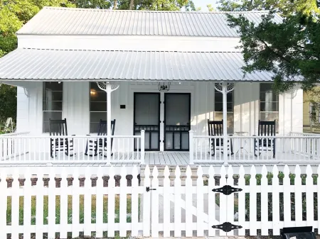 Historic Farmhouse near Round Top, Texas