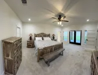 Perfect Couple’s Getaway in Luckenbach Tx Hot tub Pool