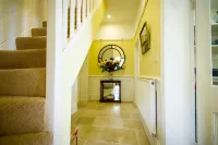 Peaceful Quality 2 bedroom/2 bathrooms Country House Apartment:beautiful garden