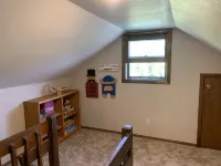 1 Mile to Leech Lake -  Private Farmhouse- Great Location and Setting!