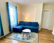Cozy, 2 BR APt in Worcester Close to Downtown, Palladium, DCU center, Polar Park 월스터 호텔