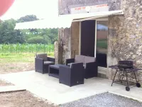 renting a beautiful villa in the moors