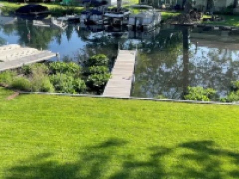 Wampler's Lake Cottage 萊納維縣酒店