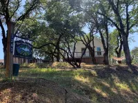 Cozy Wine Country Rental Close to Downtown Hopland