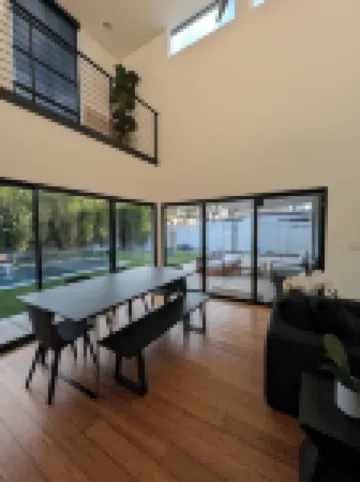 Large Modern 4 Bed in Arcadia w/ Pool & HT - 10min from old town Scottsdale