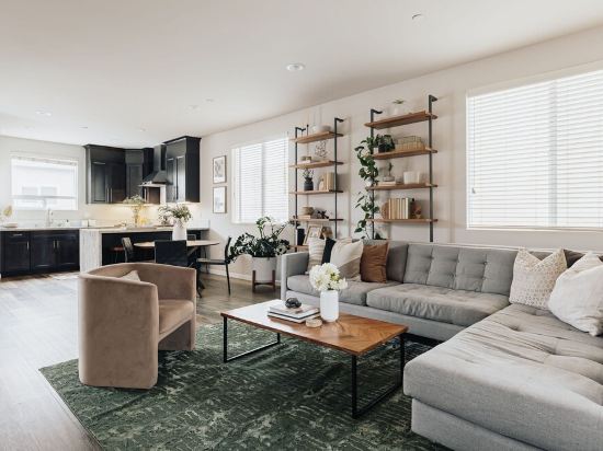 Brand NEW4BR, Views, Family Friendly