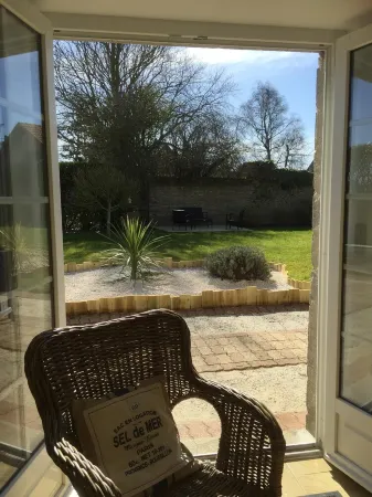 Pleasant Cottage 6 people in the heart of the landing beaches